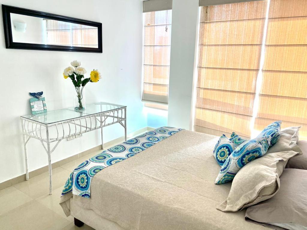 Apartamento Edificio Bahia Fragata ซานอันเดรส ภายนอก รูปภาพ